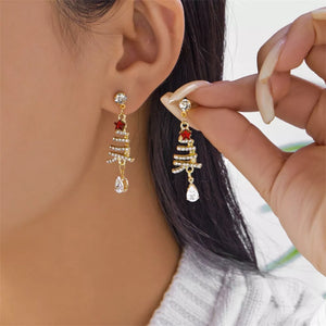 earrings in gold featuring dangle style and dangle fit