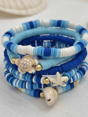 ceramic bracelet in white with regular silhouette