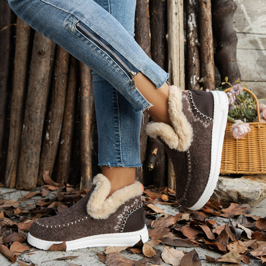 Round Toe Winter Ankle Boots in Beige with round toe