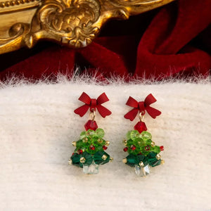 forest green earrings featuring dangle and Christmas tree motif