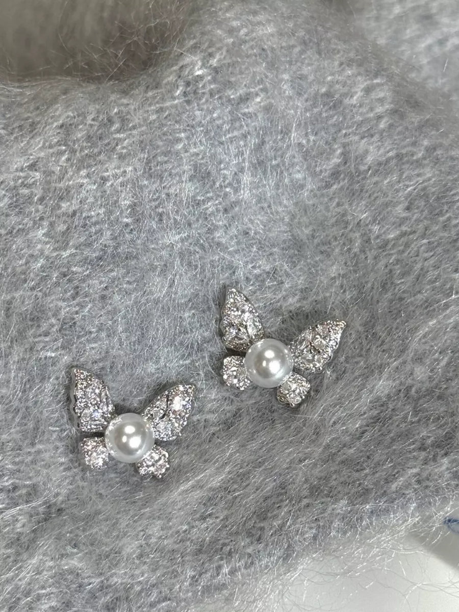 Butterfly Pearl Stud Earrings Silver Alloy Zircon in silver with butterfly motif