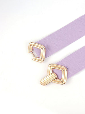 Lavender elasticated belt with geometric gold buckle detail