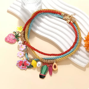 Synthetic Pearl, 18K Gold-Plated, Resin, Zinc alloy, Rope Care instructions: Avo necklace in gold with not applicable