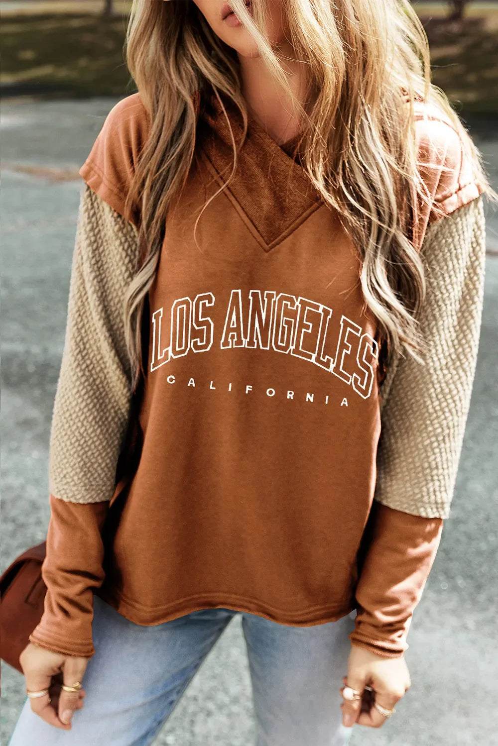 Caramel hoodie with LA graphic and textured sleeves