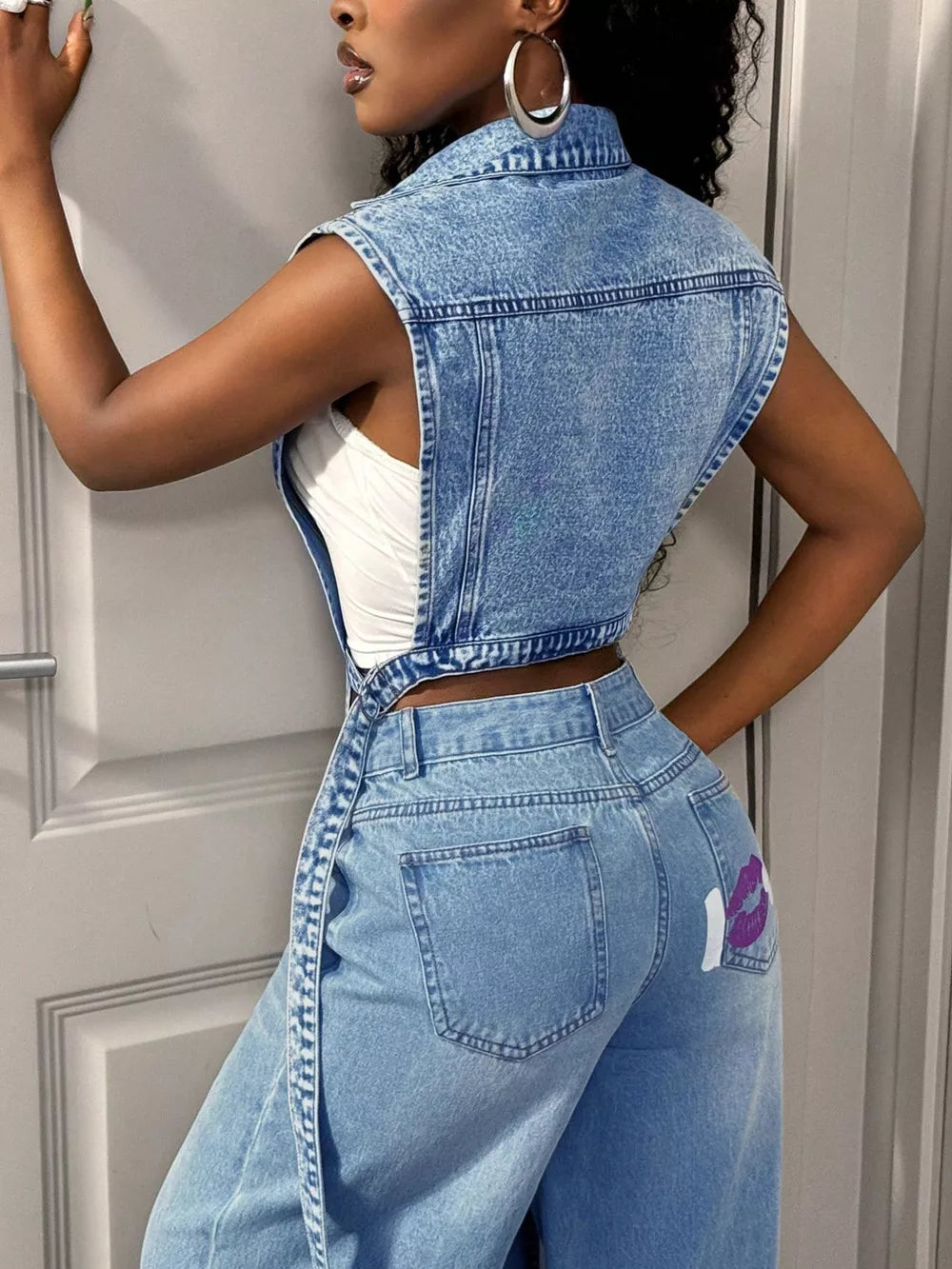 light blue vest