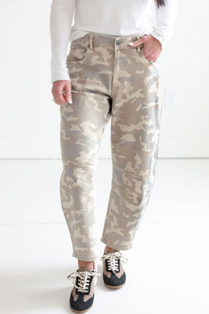 jeans in Dust Storm with camo and pocketed