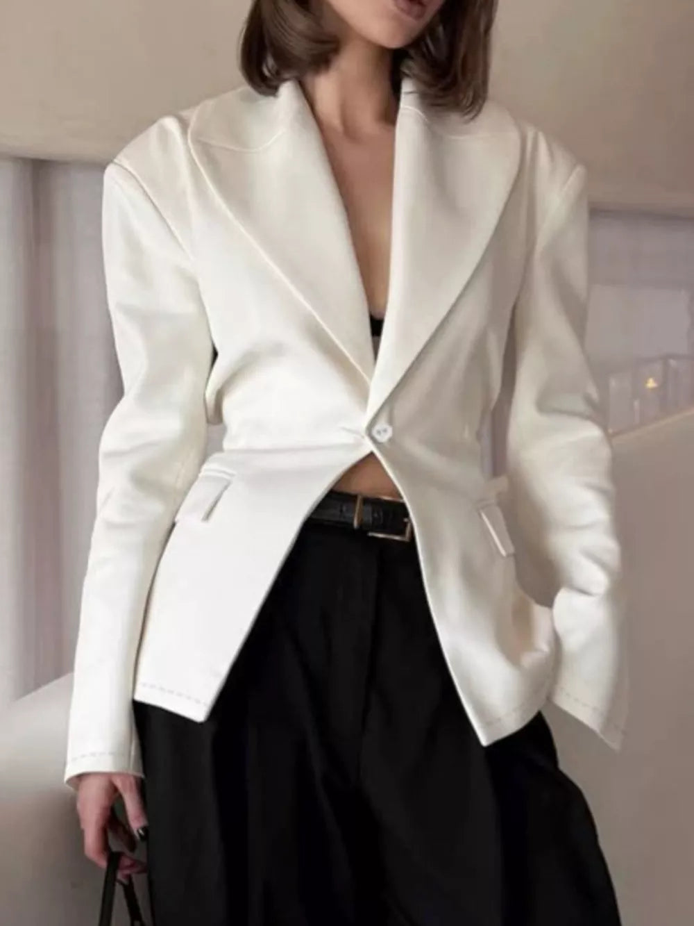 classic blazer in cream with notch lapel