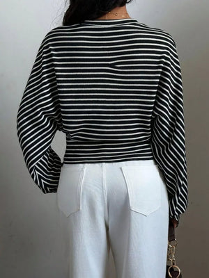 ivory t-shirt with pullover and striped