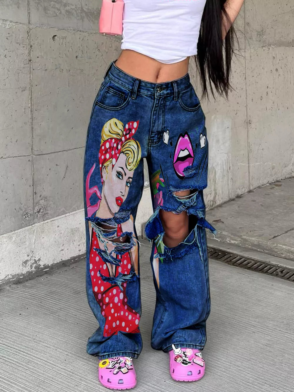 wide-leg jeans in Black Gray with art print and distressed
