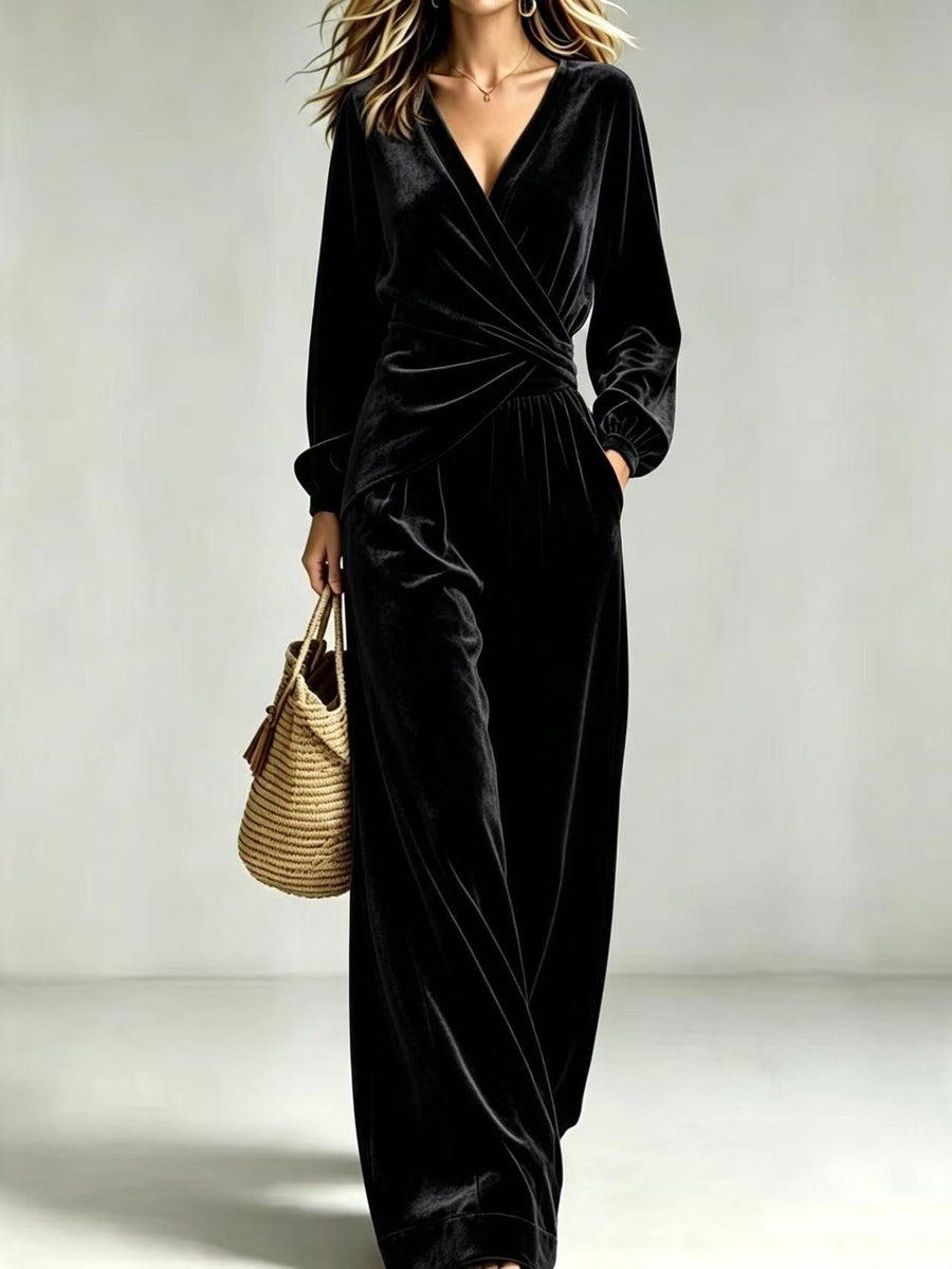 Black pants set with twisted and long sleeve
