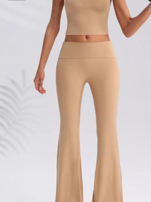 Littel Pink activewear set with cropped and tie