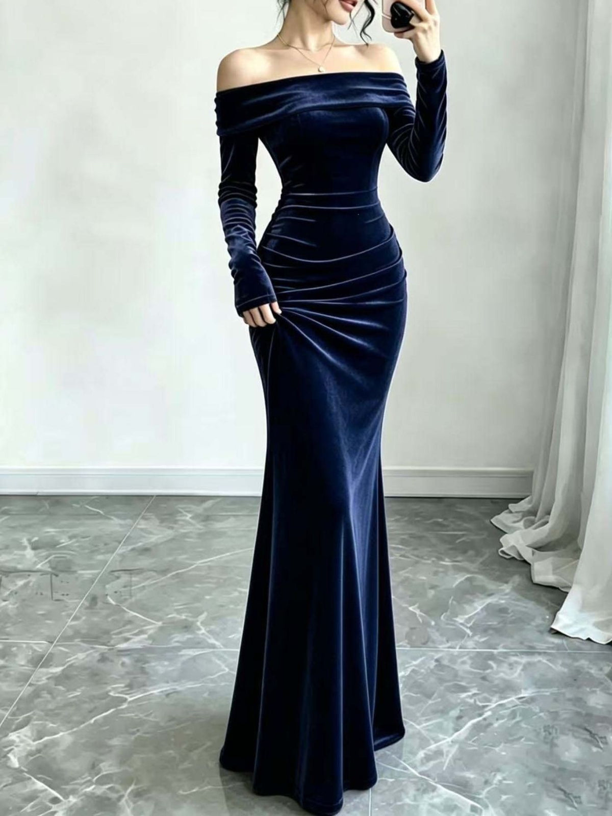 Off-Shoulder Velvet Mermaid Maxi Dress Plus Size in Purple
