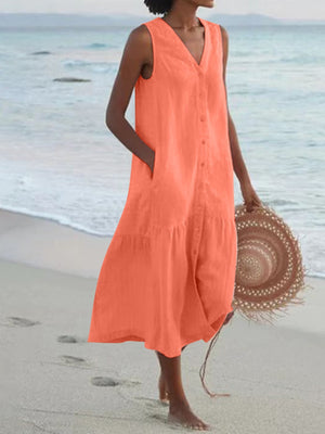 midi dress in Creamy-white with v-neck and sleeveless