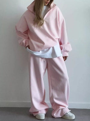 65%Cotton，35%Polyester Care instructions: Machine wash cold sweat set in Burgundy with oversized, wide-leg silhouette