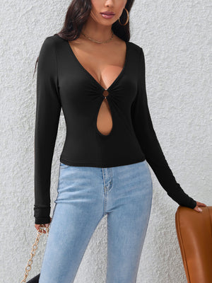 100% polyester Care instructions: Machine wash cold crop top in Black with fitted silhouette