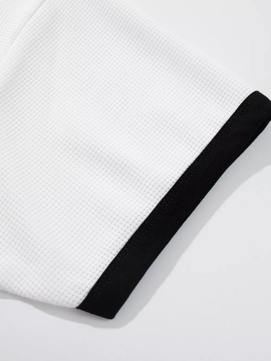 White regular t-shirt with crew neck