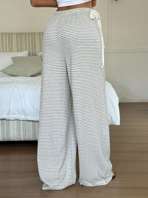 wide-leg pants in Apricot with striped and drawstring waist