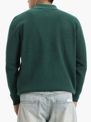 White pullover sweater with collared and long sleeve