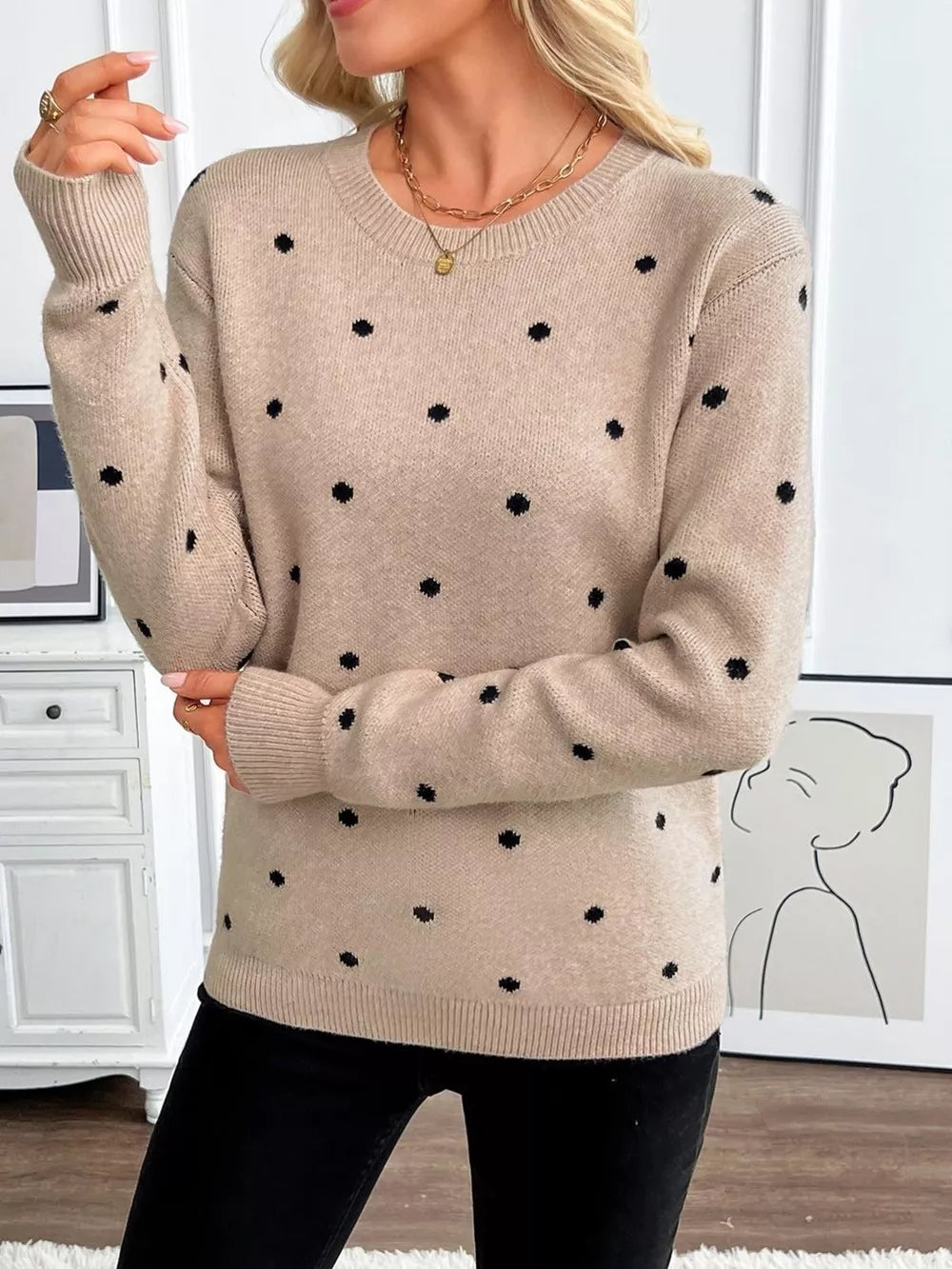 camel pullover sweater with polka dot and crew neck