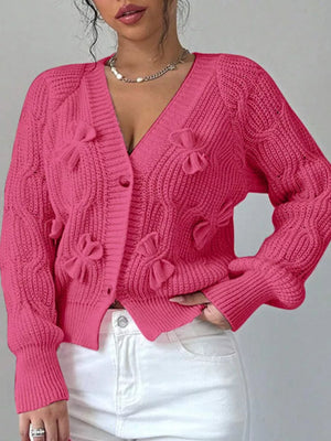 Purple cardigan with buttoned and long sleeve