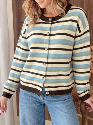 65% polyester, 13% acrylic, 13% polyamide, 6% wool cardigan in dark brown with relaxed silhouette