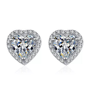 925 sterling silver,Moissanite Carat weight: 2ct Care instructions: Avoid wearin earrings in clear with fitted silhouette