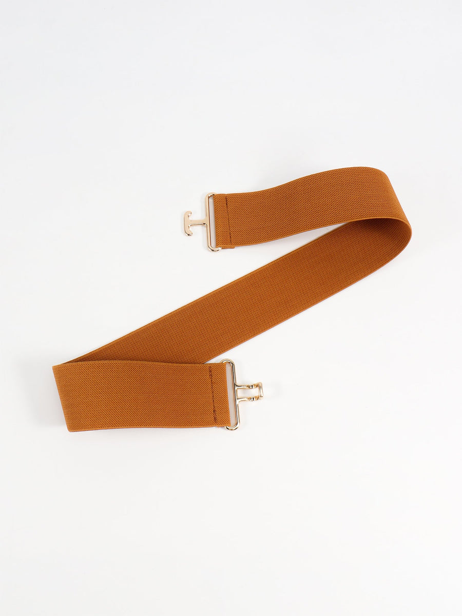 Caramel elastic belt with sculpted silver buckle detail