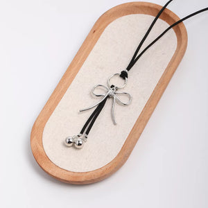Elegant Bow Pendant Faux Leather Necklace option 8