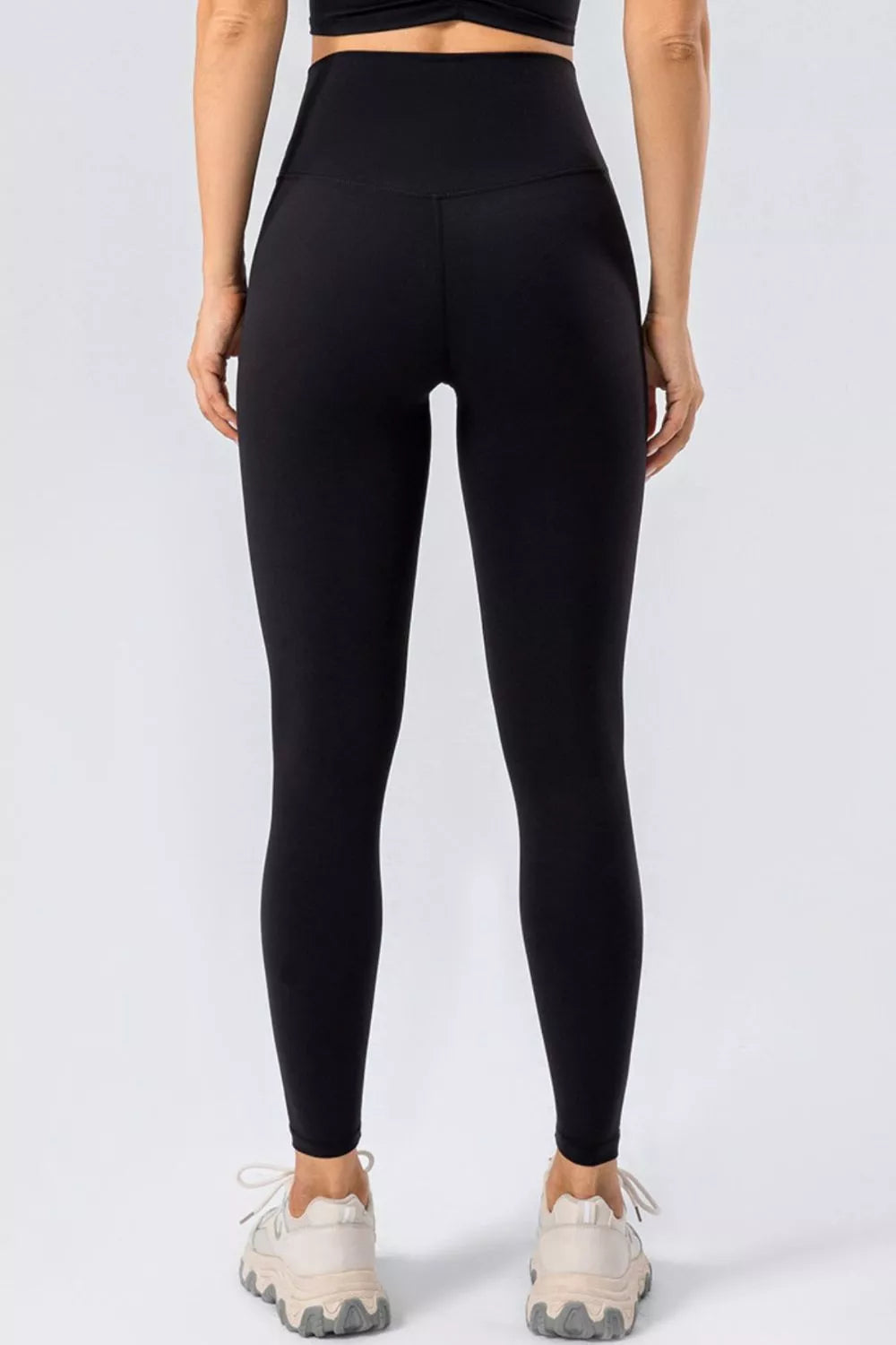 leggings in Cream with high-waisted and full-length