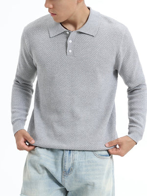 Black pullover sweater with stretch and long sleeve