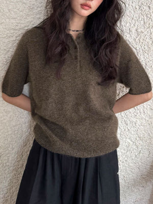 polo shirt in Coffee Brown with ribbed hem and hip-length