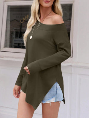 modern off-shoulder top in black with off-shoulder