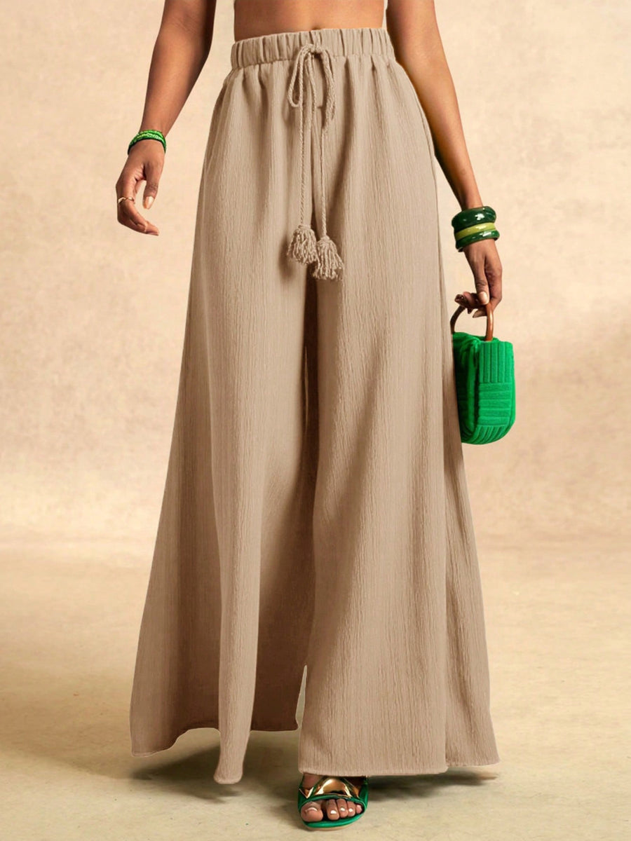 wide-leg pants in White with drawstring and full-length