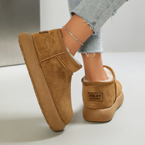 boots in tan with round toe and ankle-length