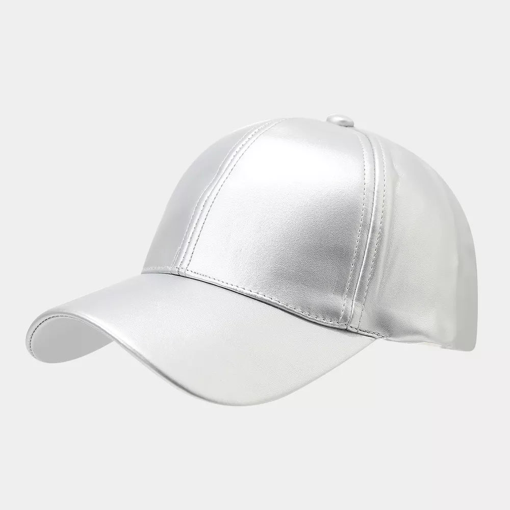 cap in silver featuring structured crown and fitted fit