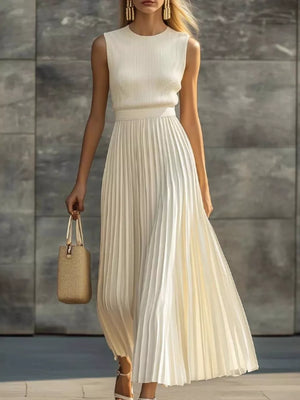 ivory maxi dress with pleated and round neck