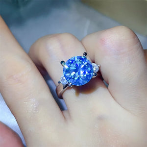 5 Carat Moissanite 925 Sterling Silver Ring in aqua blue with 5 carat moissanite