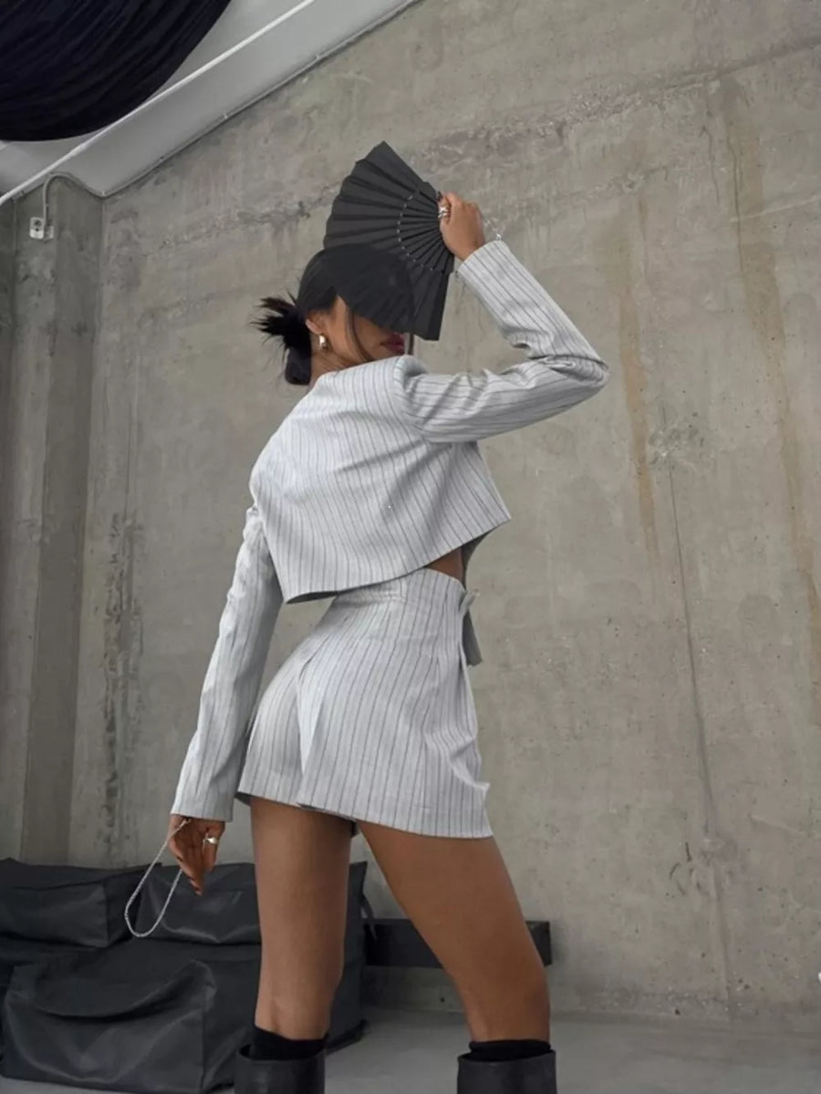 Light Gray with Pinstripe Cropped Blazer And Pleated Shorts Set in Light Gray