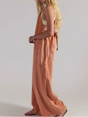 jumpsuit in white with pocketed and full-length