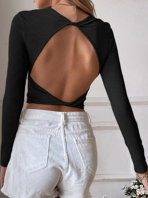 modern crop top in Black with round neck