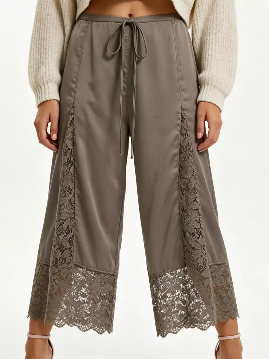 Lace Trim Wide-leg Cropped Pants in Brown