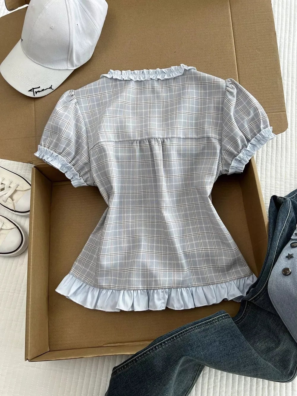blouse in Blue with plaid and tied