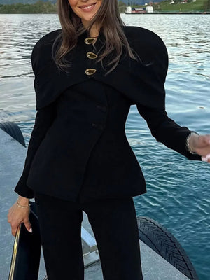 100% polyester Care instructions: Machine wash cold blazer in Black with fitted silhouette