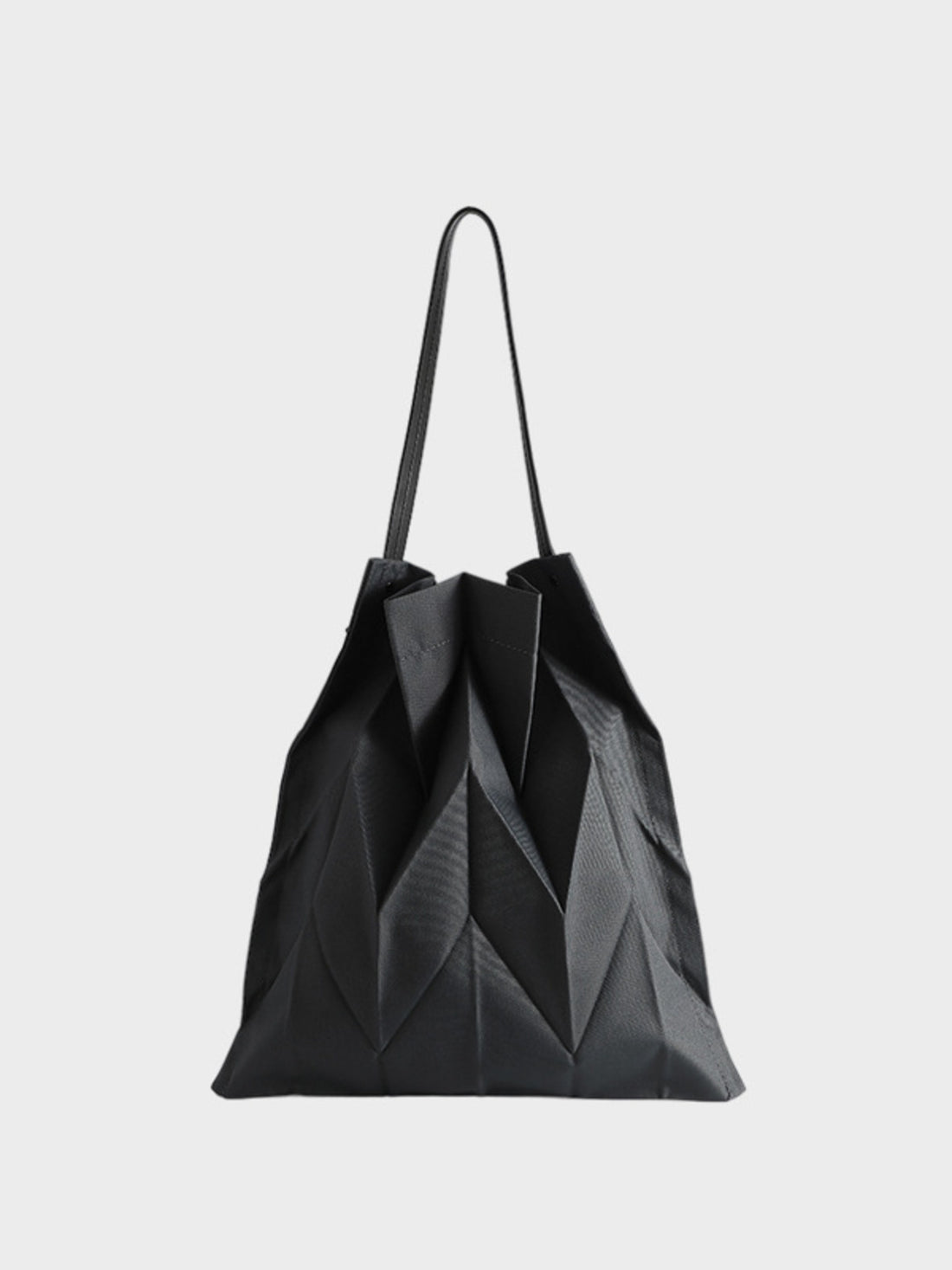 tote in black featuring pleated and boxy fit