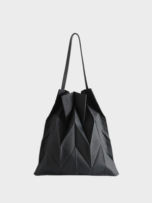 tote in black featuring pleated and boxy fit