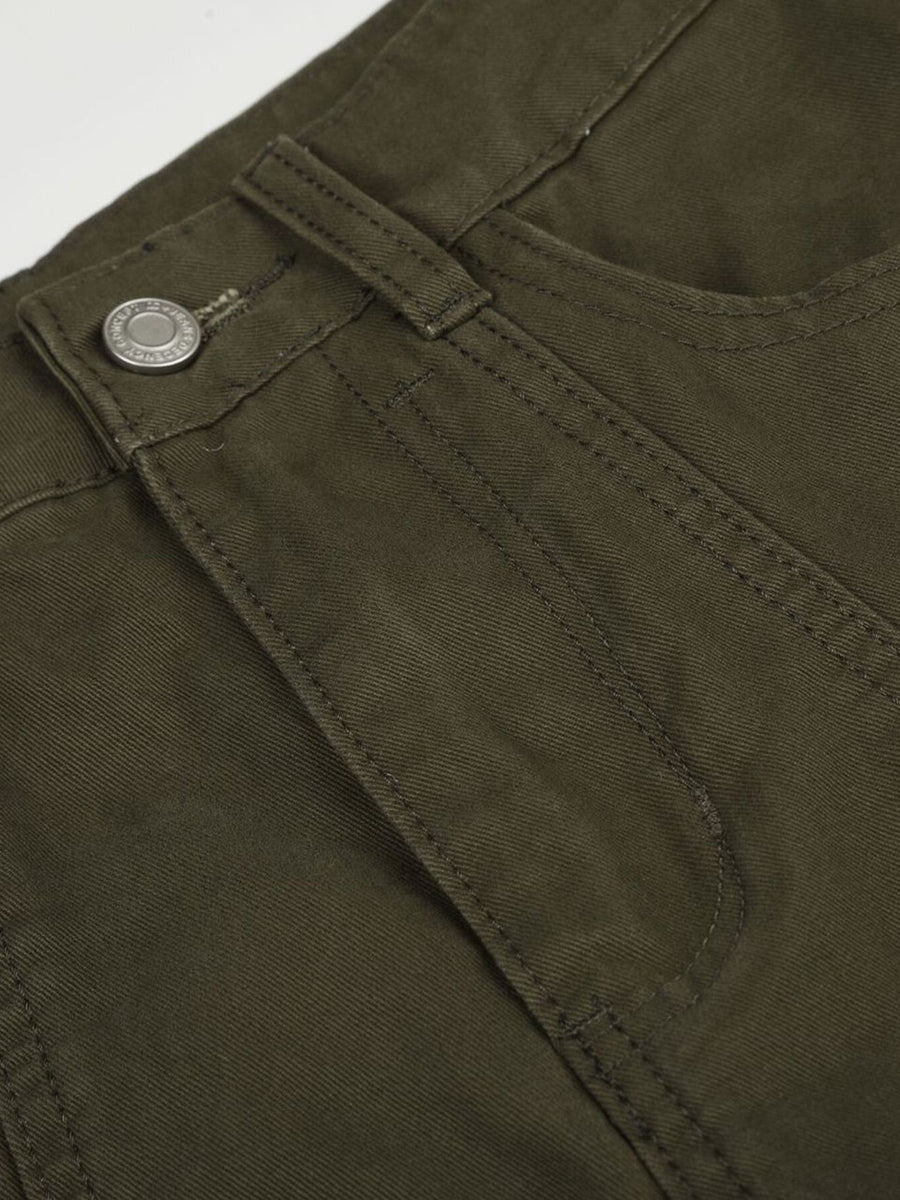 Men's High-Waisted Cargo Pants in olive green