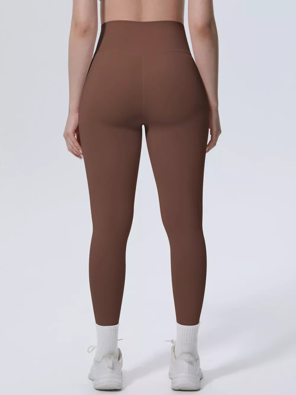 High-waisted Seamless Active Leggings in sage green with buttery-soft