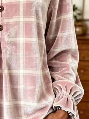 Sage blouse with hip-length and half-button