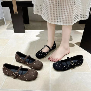 Mary Jane flats in black featuring studded and flats fit