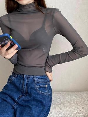 Gray t-shirt with hip-length and pullover